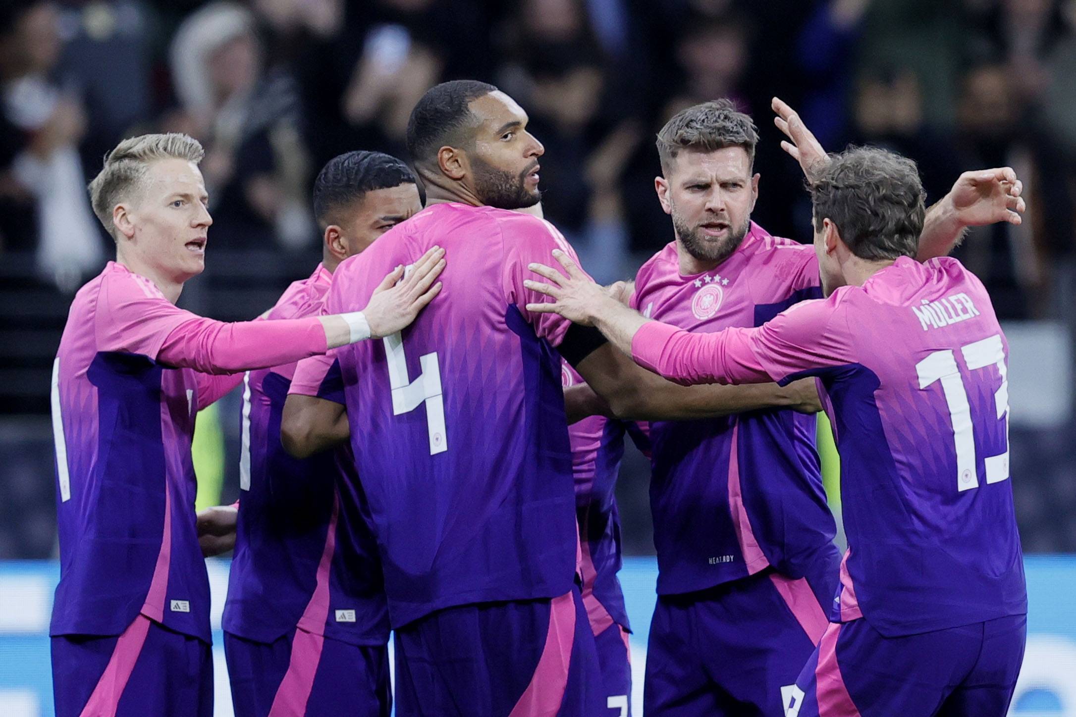 爱游戏亚洲官网-包含德国队遭遇惨败，欧预赛前景堪忧的词条