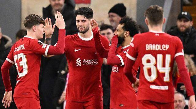 爱游戏官网入口-关于利物浦主场气氛火爆，球迷助威成强大后盾的信息