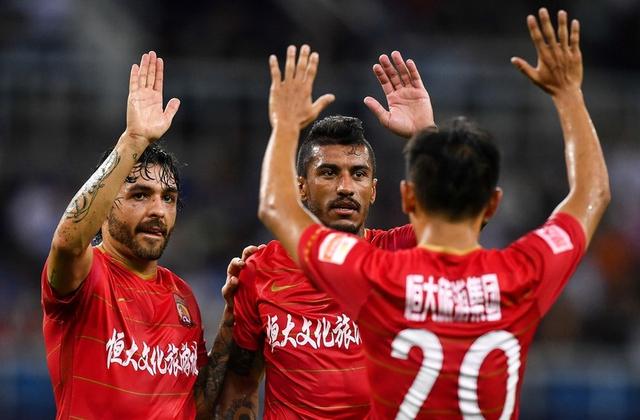 恒大主场击败泰达,保持不败纪录 恒大主场击败泰达,保持不败纪录