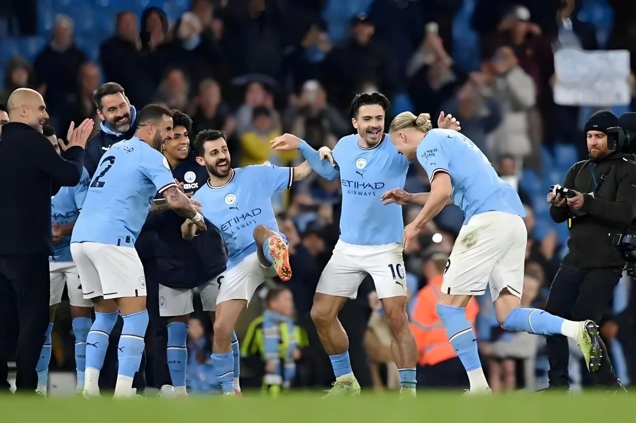 巴黎圣日耳曼客场击败昂热,法甲榜领跑位置不变 巴黎圣日耳曼客场击败昂热,法甲榜领跑位置不变