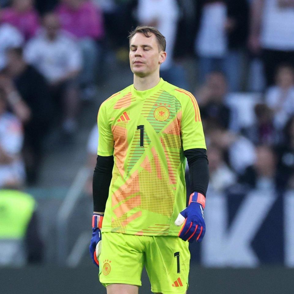 爱游戏app下载-德国门将意外送礼，失误导致憾胜乌克兰！