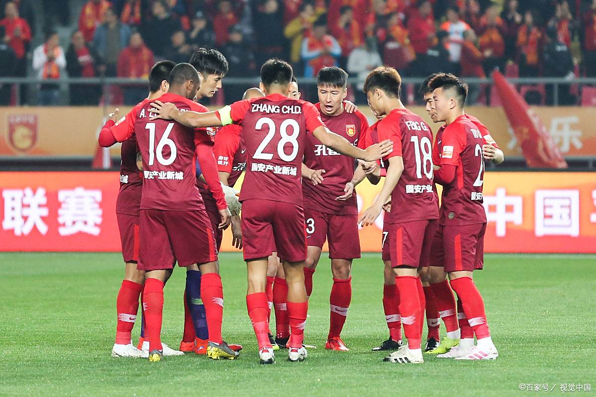 爱游戏网页版-华夏主场战胜国安，全队发力