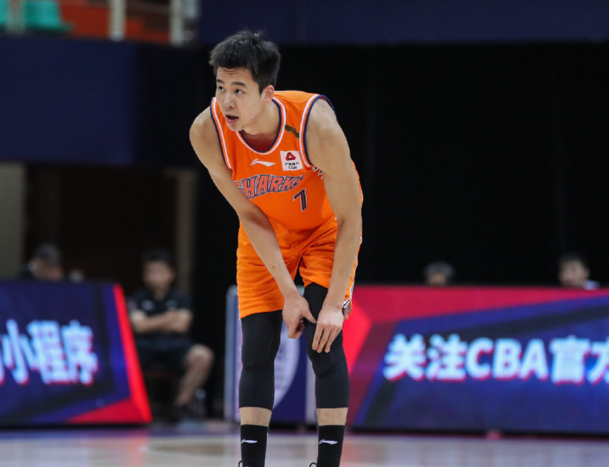 天津男篮继续领跑积分榜，将士气进行到底的简单介绍