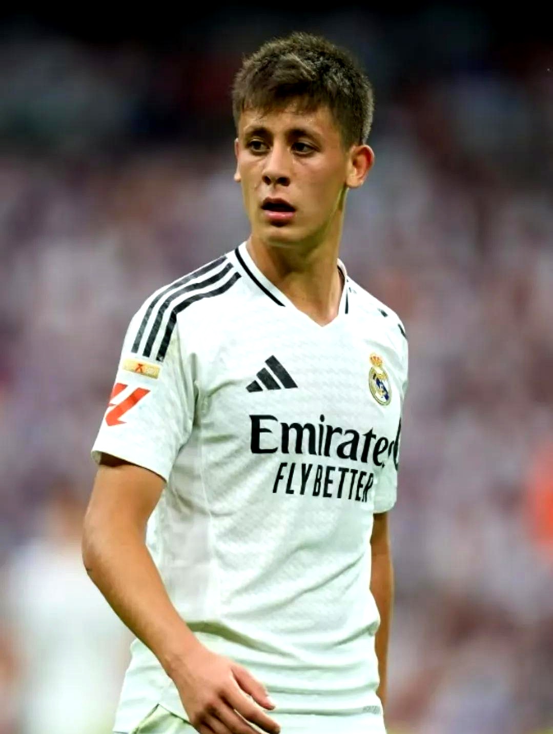 皇马球员技术精湛,展现出色比赛风采 皇马球员技术精湛,展现出色比赛风采