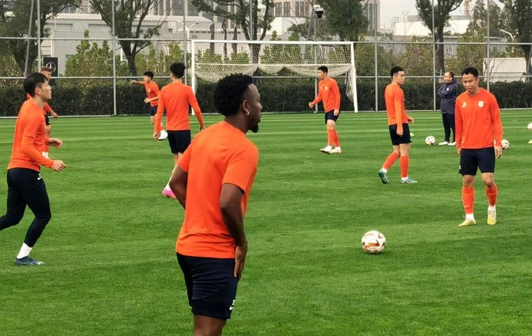 上海队全力备战山东队,期待取得胜利的简单介绍 上海队全力备战山东队,期待取得胜利的简单介绍