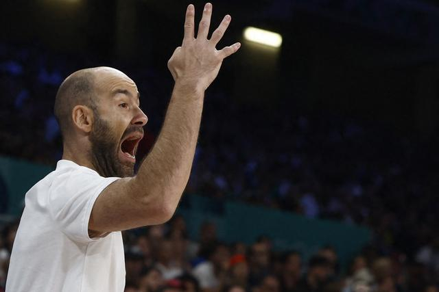 爱游戏登录-欧预赛：希腊队大胜摩洛哥，小组出线希望犹存的简单介绍