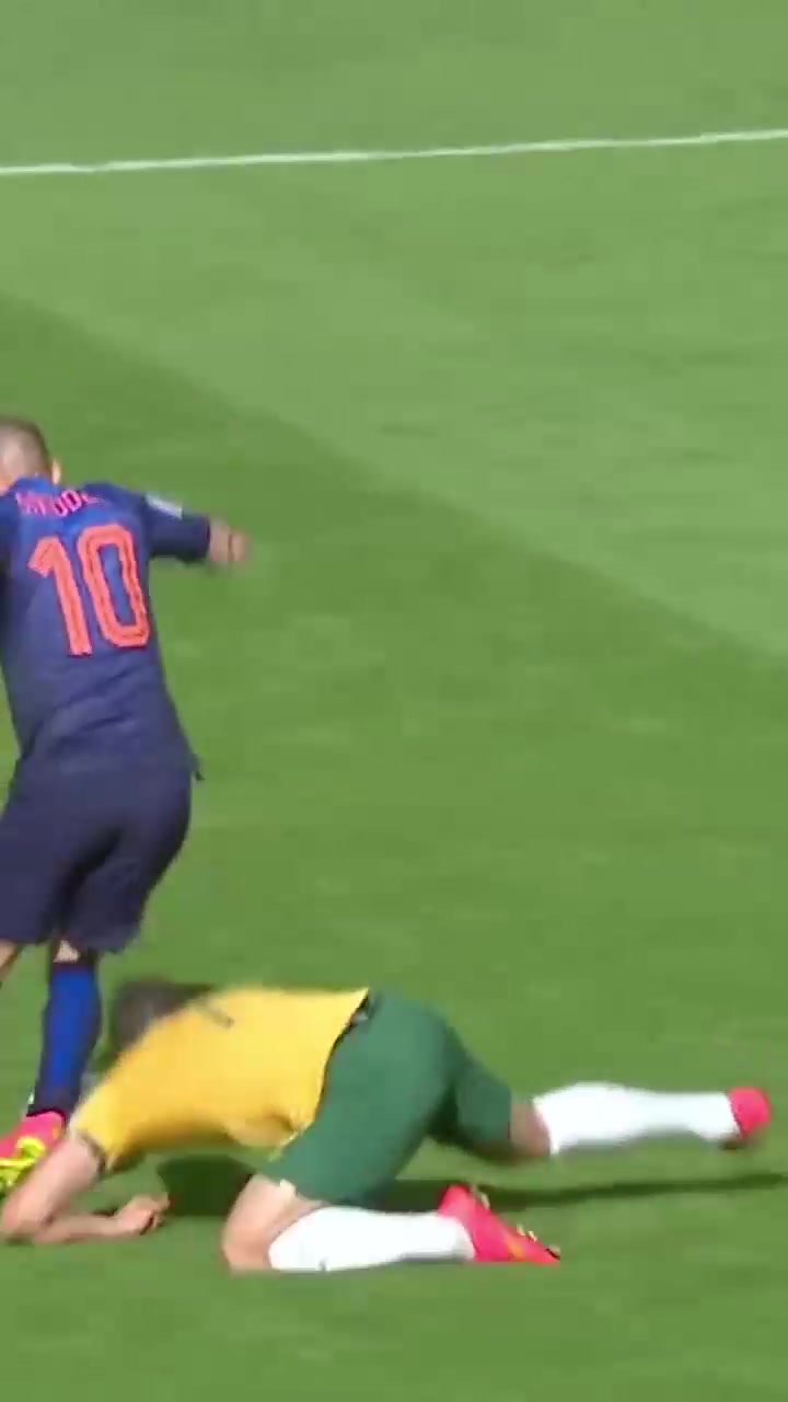 荷兰队遭遇强敌，险胜晋级下一轮的简单介绍